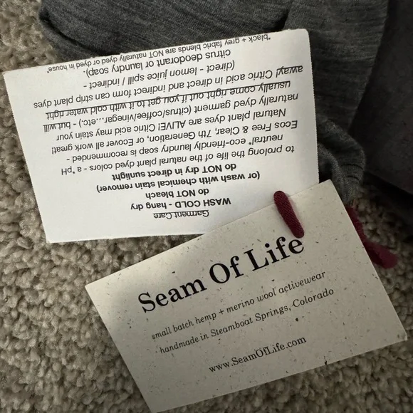 Seam of Life Women’s Plant Dyed Merino Wool Tie Dye MTB Top - Picture 4 of 4